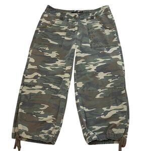 Vintage Willi Smith Cropped Camo Cargo Pants Size 6 Embroidered Gold Accent Y2K